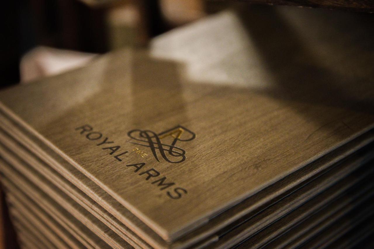 The Royal Arms Hotel 4*