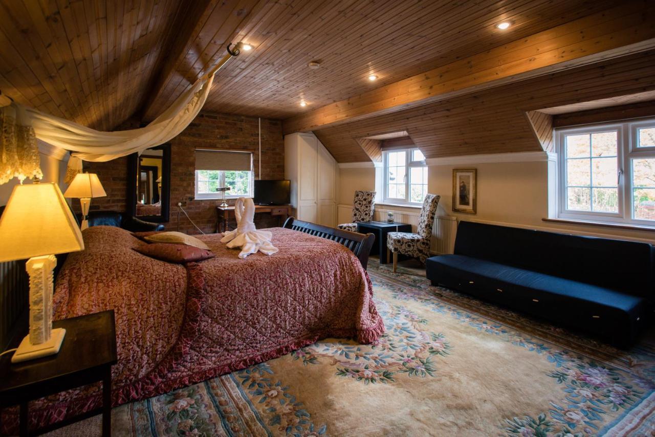 The Royal Arms 4* Саттон Чейни